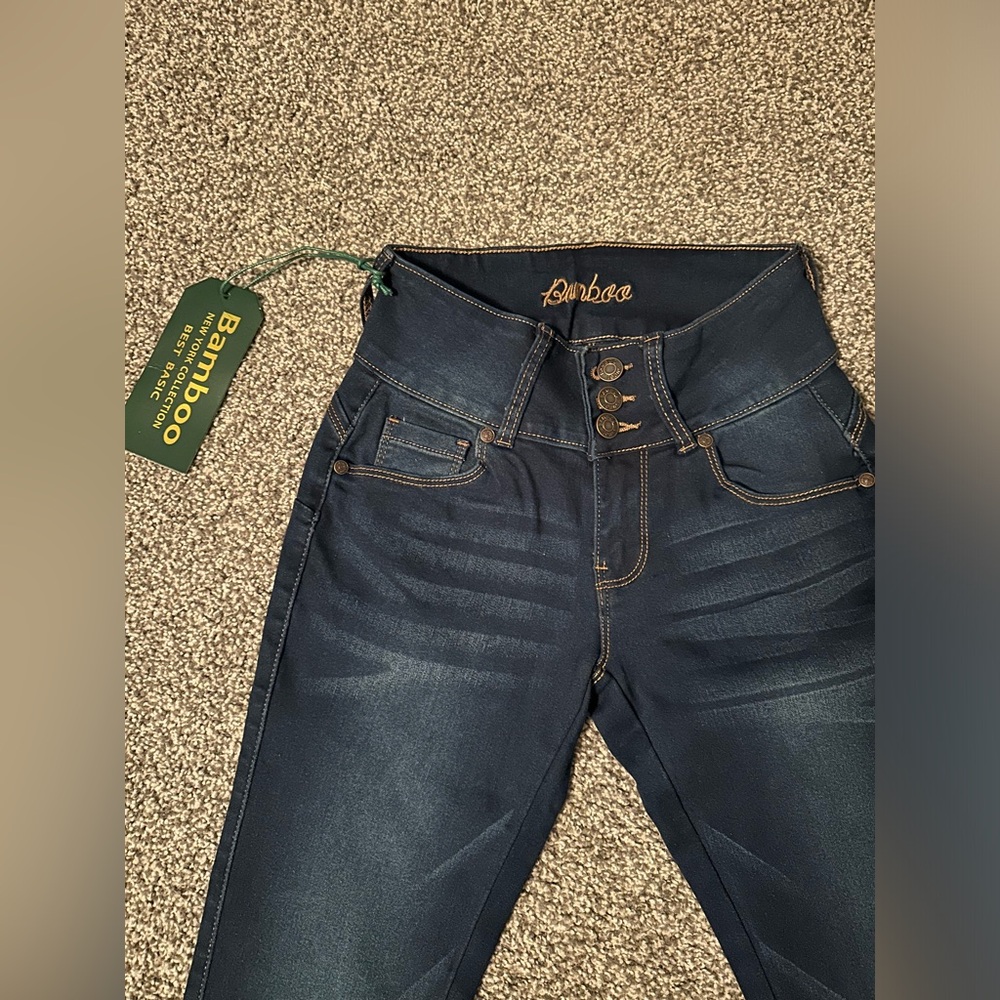 bamboo brand jeans. size 2 high rise.